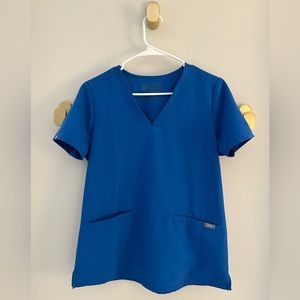 Figs Casma Three Pocket Scrub Top - Royal Blue - Size Small